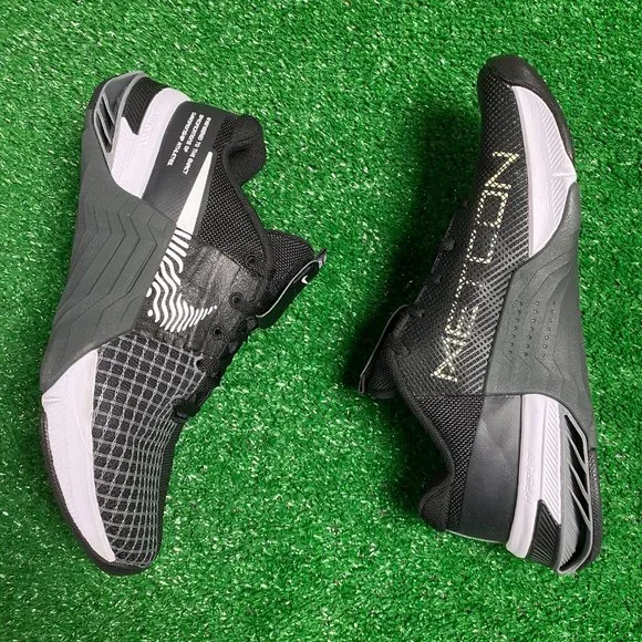 Nike Metcon 8 Womens Low Top Training Shoes Black Gray DO9327-001 VNDS Size 6.5 - Picture 4 of 7